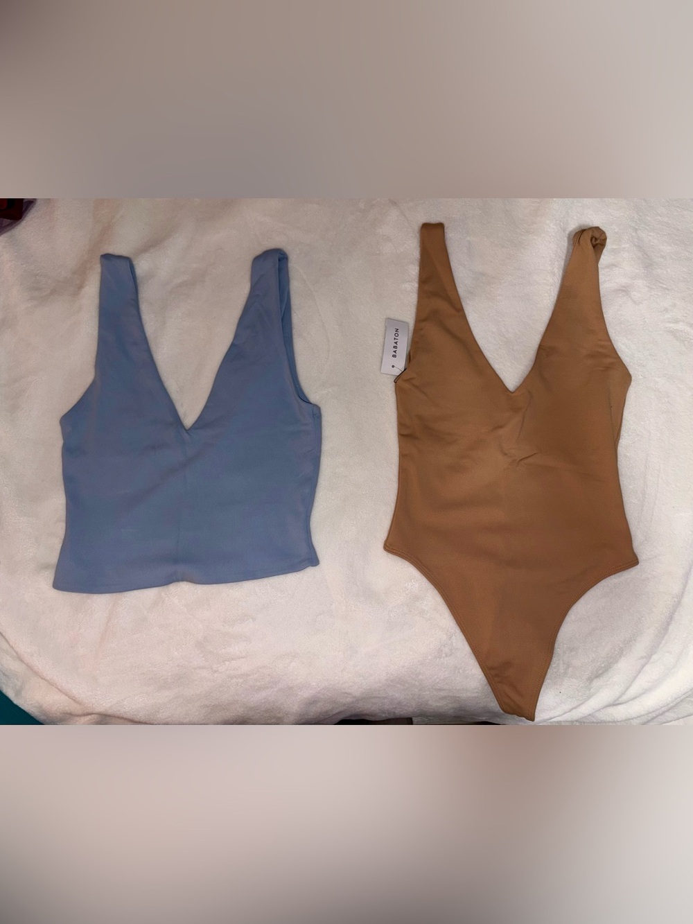 Aritzia BUNDLE - Babaton, Wilfred crop tops & body suits